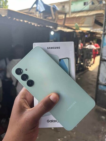 Samsung Galaxy A16 - Smartphone