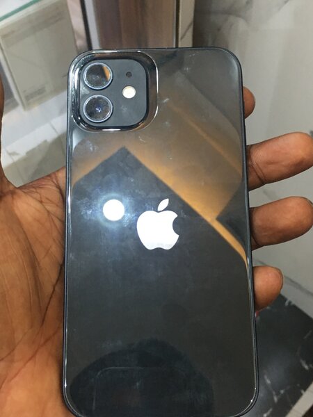 iPhone 12
