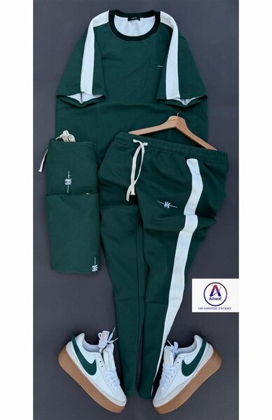 Ensemble de survêtement coloré