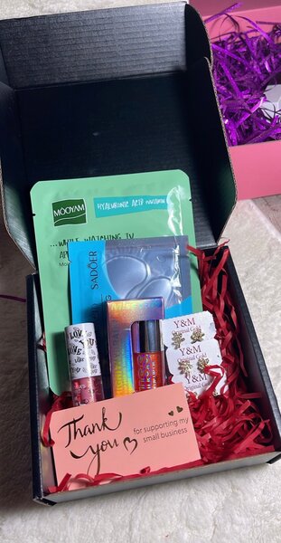 Mini gift package