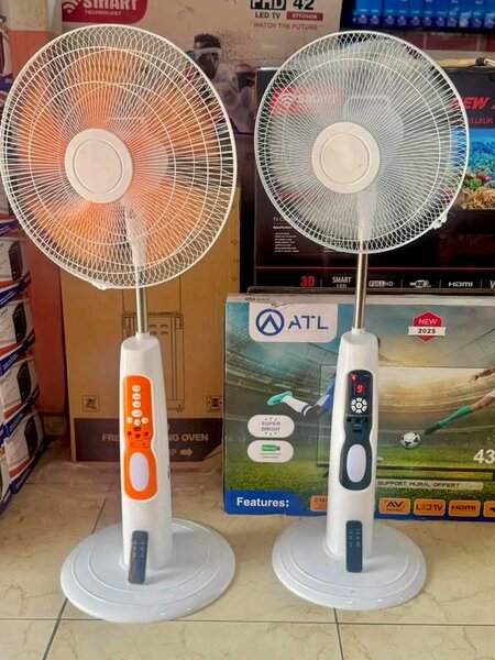 Ventilateur sur pied réglable