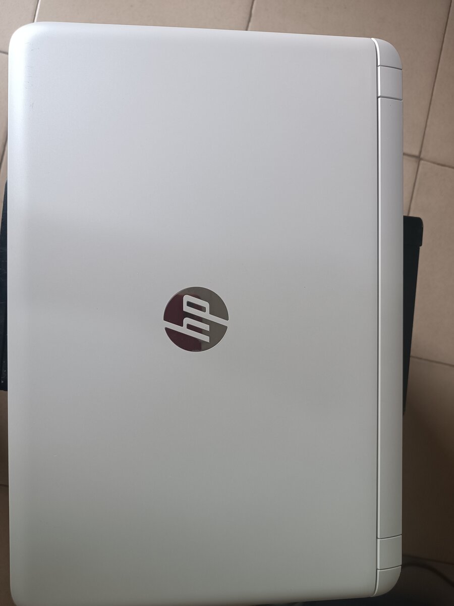 HP Pavilion 15