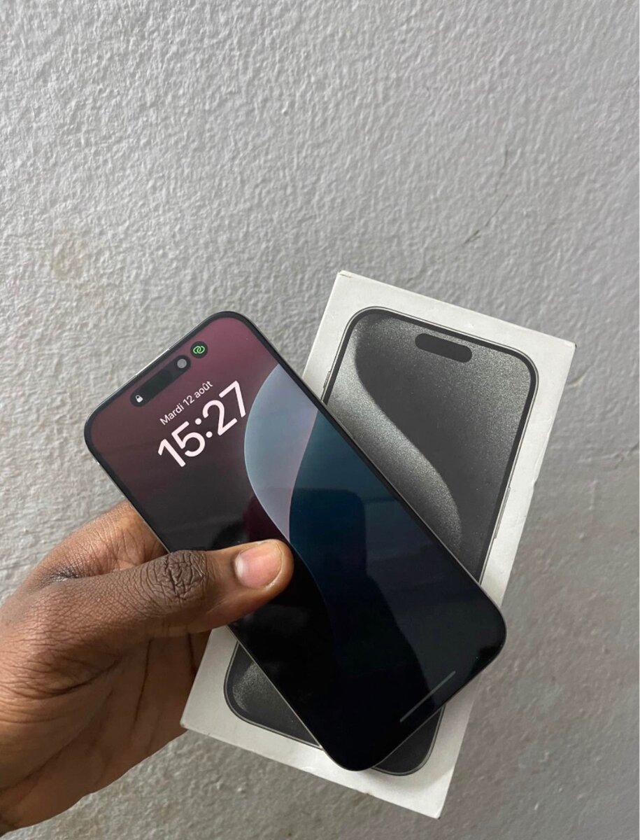 iPhone 15 pro max 2 sim