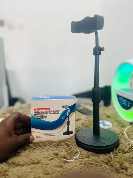 Phone stand
