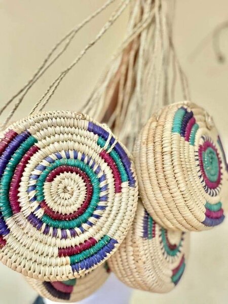Sac en raphia tressé rond
