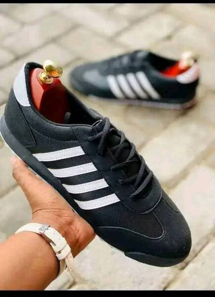 Men sneakers