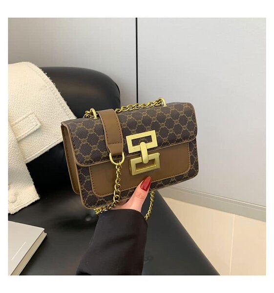Des chic petit sacs disponibles en gros et détails 