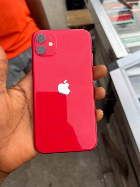 iPhone 11 64gig