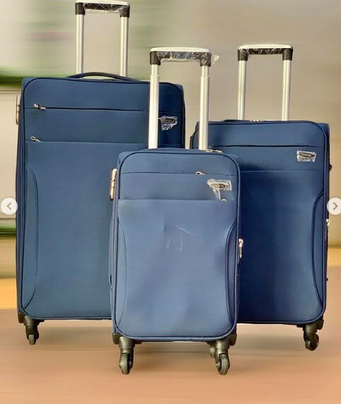 Set of 3 suitcases, blue