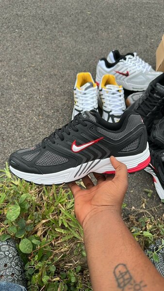 Chaussures de Sport Noires Homme