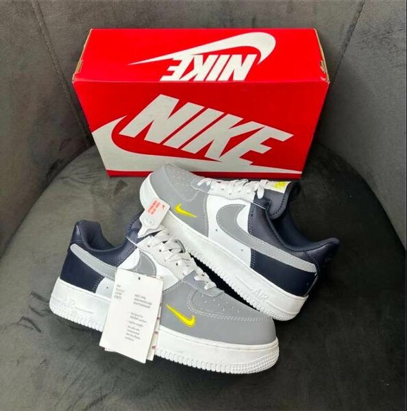 Nike Air Force