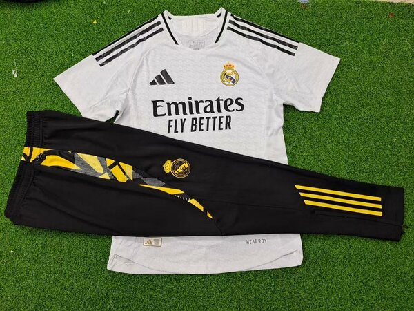 Survêtement Real Madrid