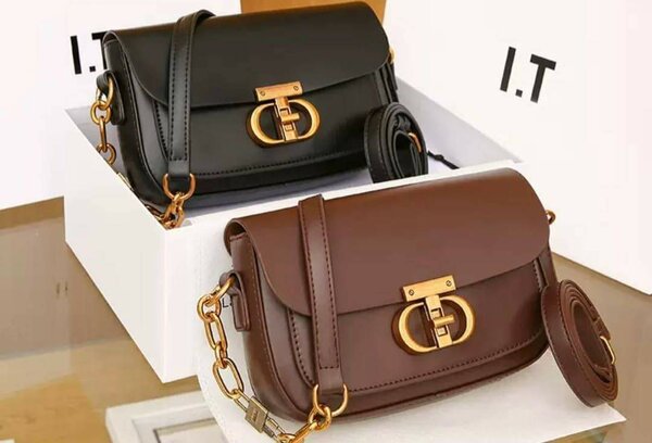 Cross bag for ladies