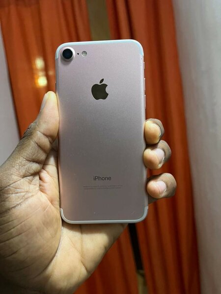 iPhone 7