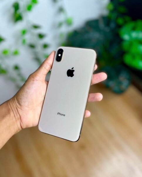 ROGGER IPHONES