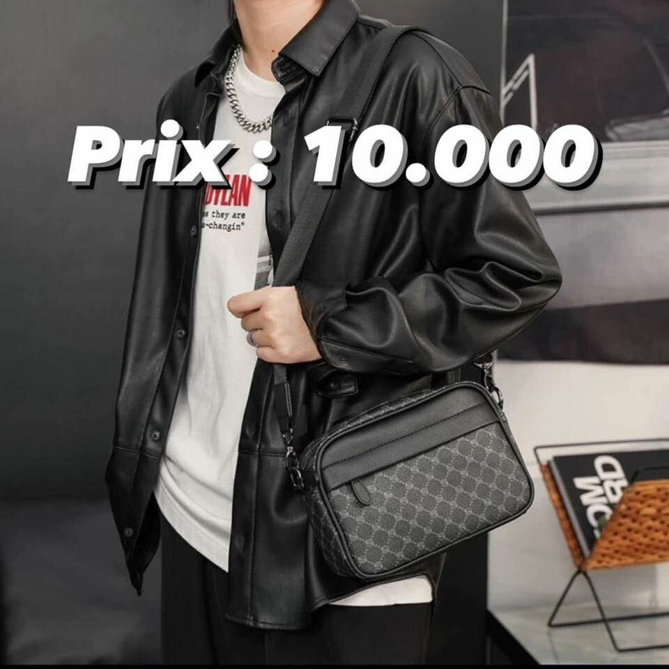 Le Sac à Posséder Absolument