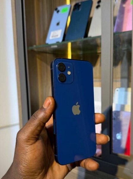 iPhone 12