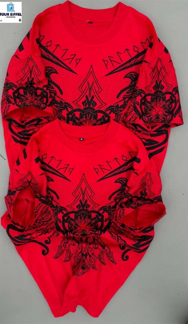 Chic T-shirt