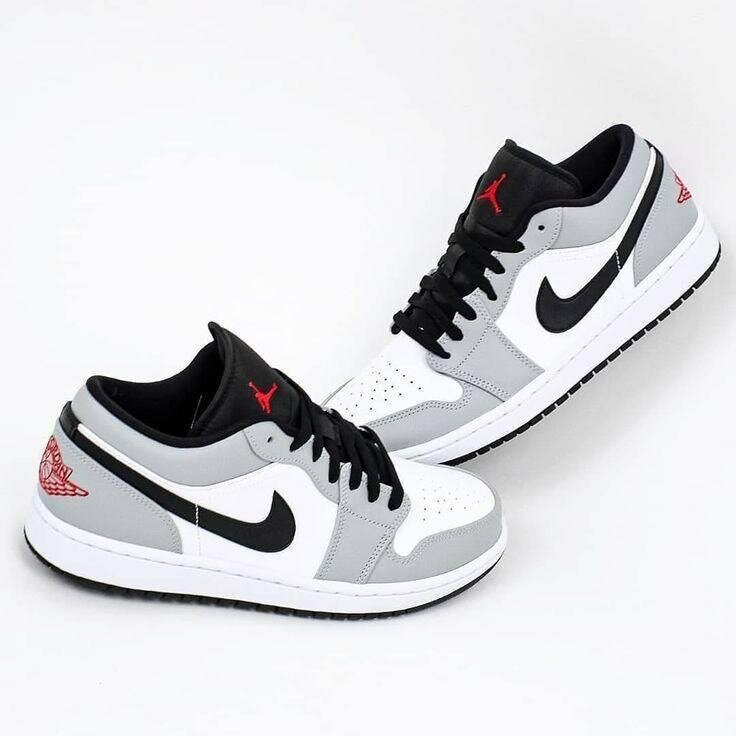 Air jordan one gris