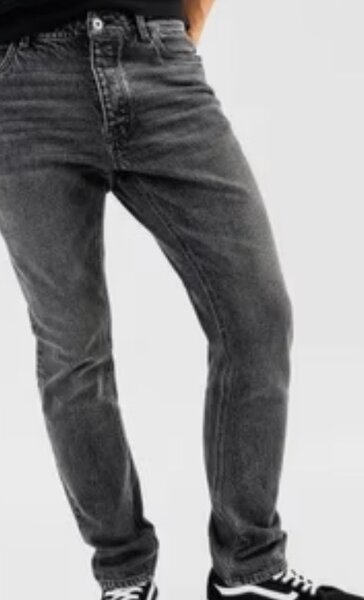 Jean slim homme gris moderne