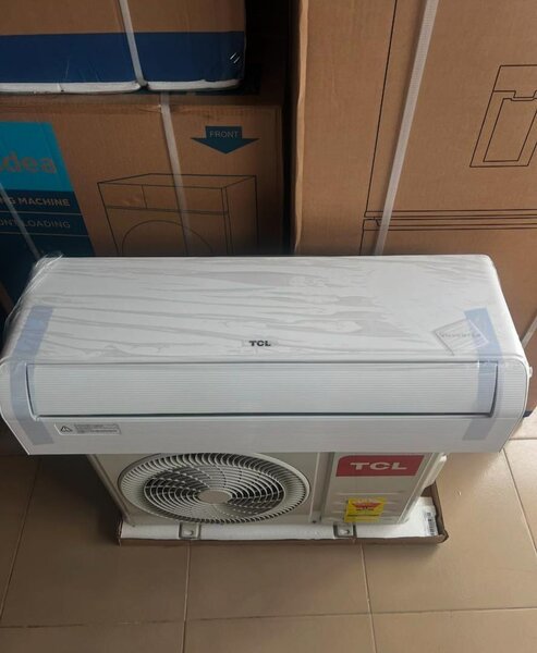 TCL AIR CONDITION 2.0 HP