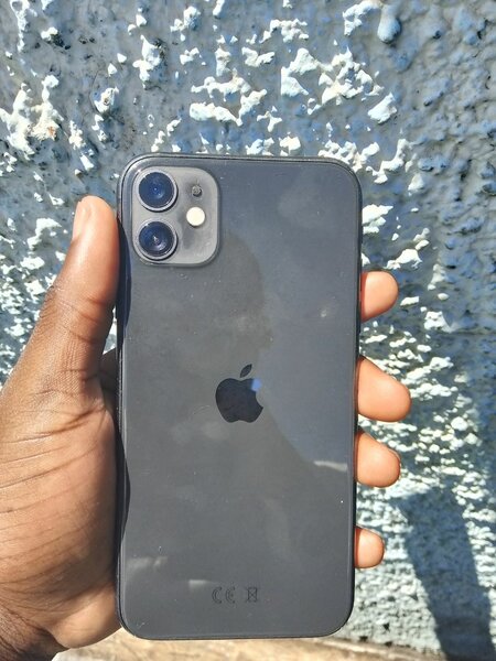 iPhone 11