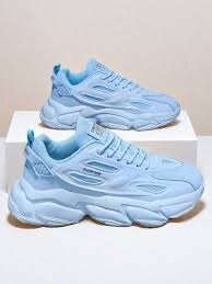 Sneakers bleus modernes