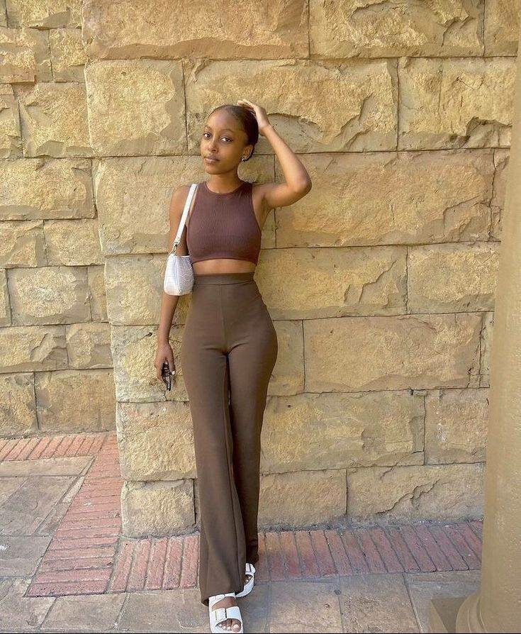 Pantalon évasé taille haute