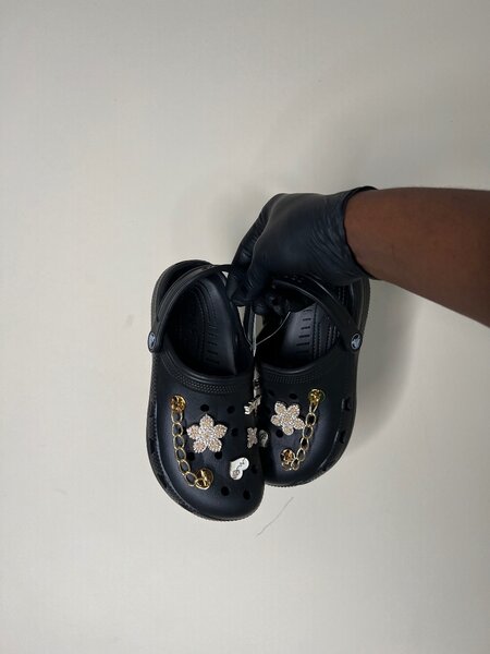Crocs noirs