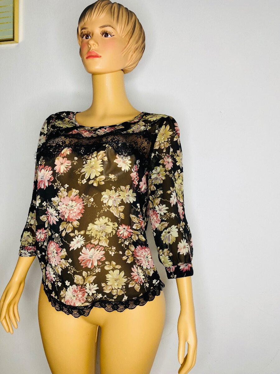 Ladies Top