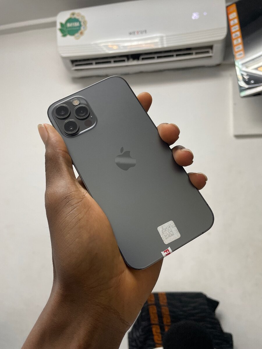 iPhone 12pro 128gig