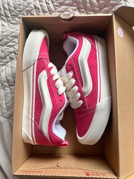 Vans knu skool
