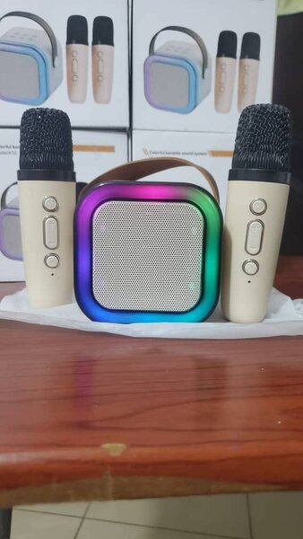 Ensemble karaoké coloré sans fil