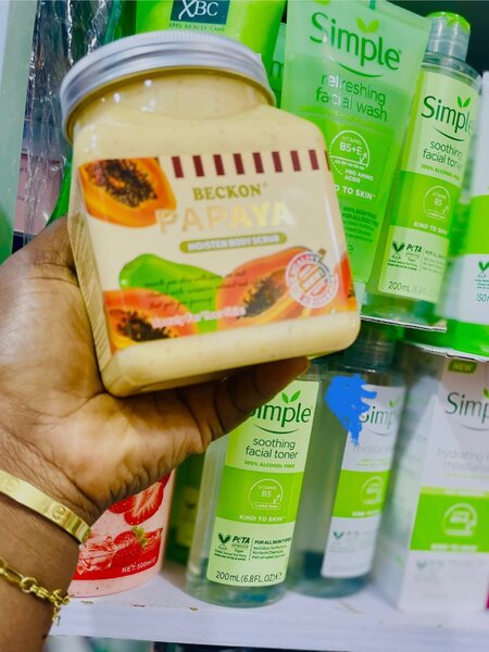 Beckon Body Scrub