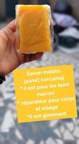 Savon molato à base de curcuma