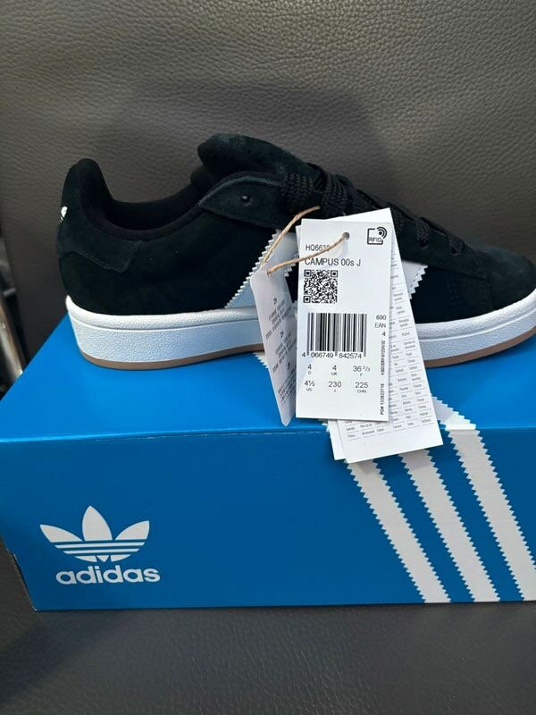 Adidas Campus 00s