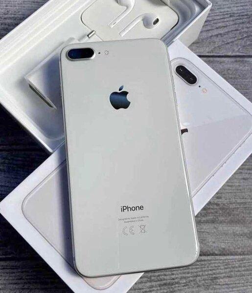 8 plus et 7 plus