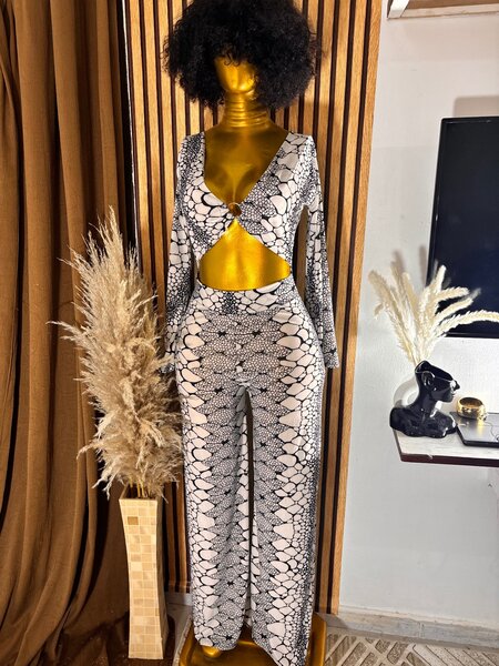Vêtements pour femme  femmes