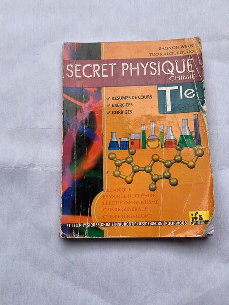 Livre Secret Physique-Chimie Terminale