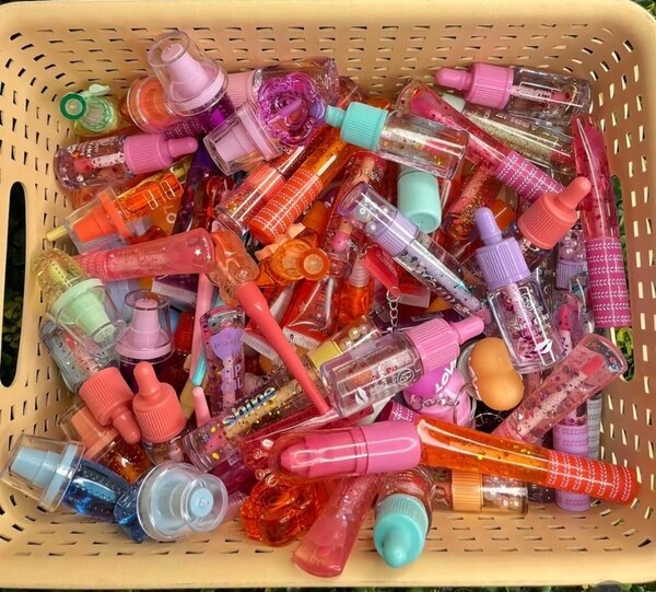 Gloss