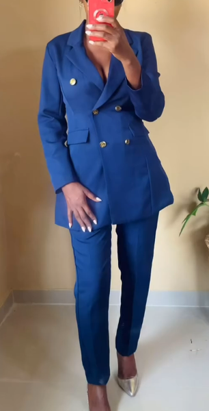 Suit 