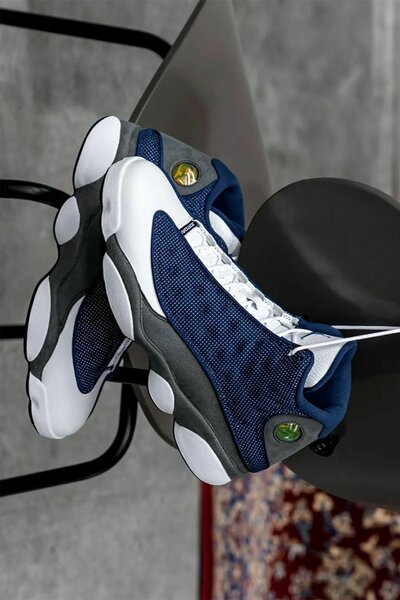 AIR JORDAN RETRO 13