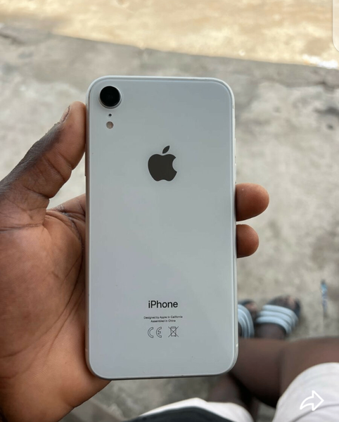 iPhone XR 64 Go Blanc
