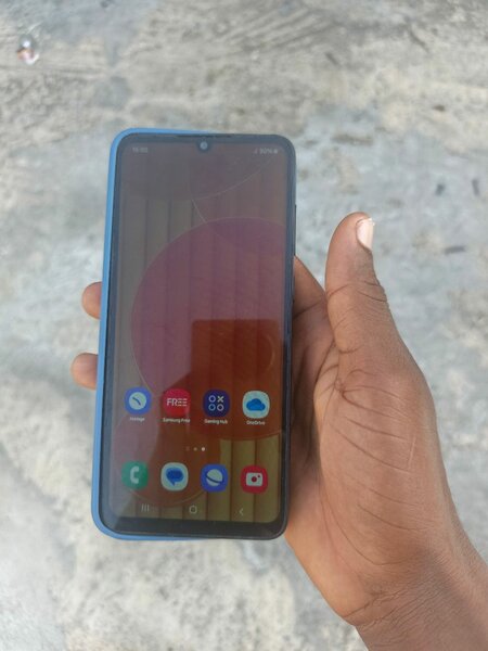 SAMSUMG A05
