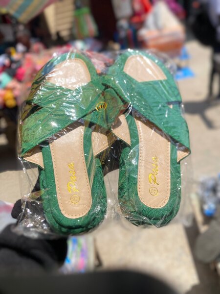 Gucci sandals