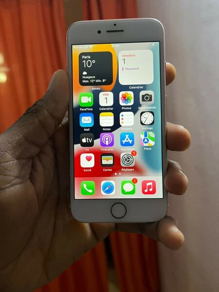 iPhone 7
