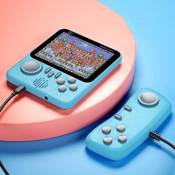 G7 console with 666 games