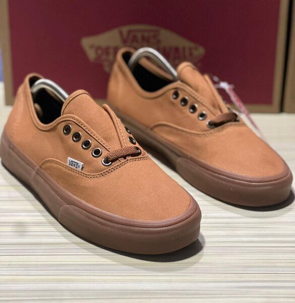 Paire de marque femme