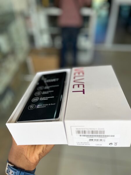 LG Velvet