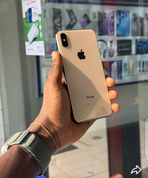 iPhone X 64GB Argent Débloqué